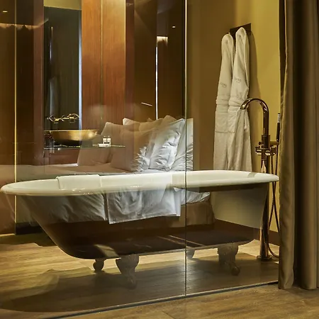 Portobay Teatro 4*