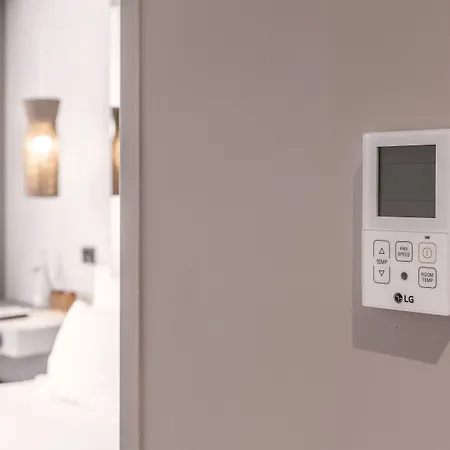 Portobay Teatro Hotel 4*