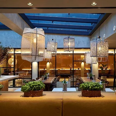 Portobay Teatro Hotell 4*