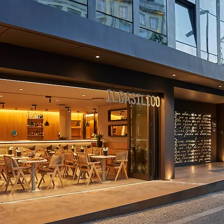 Hotel Portobay Teatro 4*