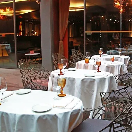 Hotel Portobay Teatro 4*